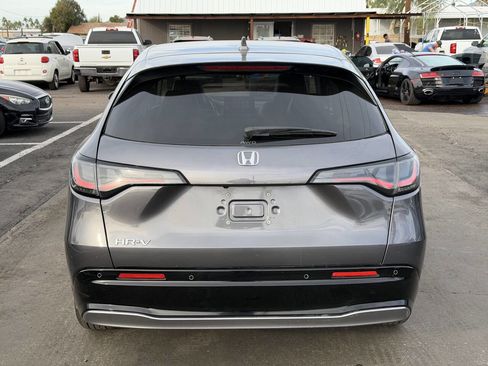 Used 2023 Honda HR-V EX-L image 8