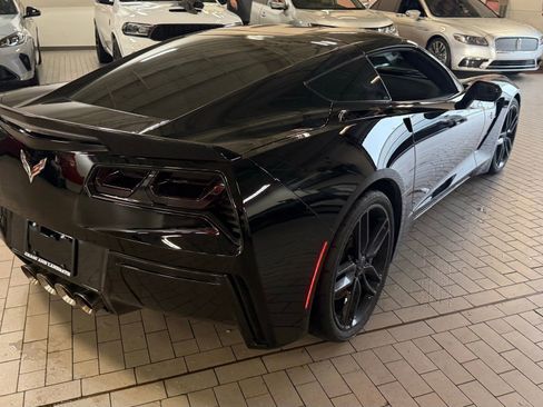Used 2018 Chevrolet Corvette Stingray Coupe w/ Battery Protection Package RWD image 7
