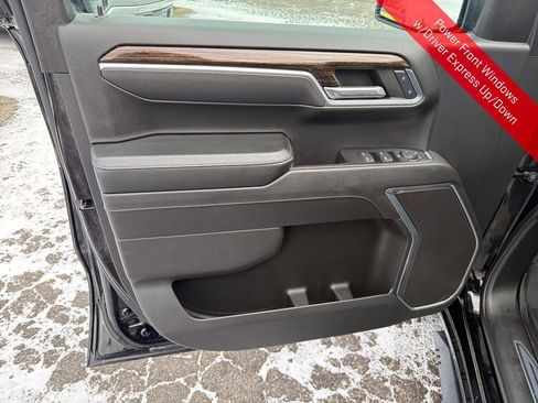 Used 2024 GMC Sierra 1500 Elevation image 12