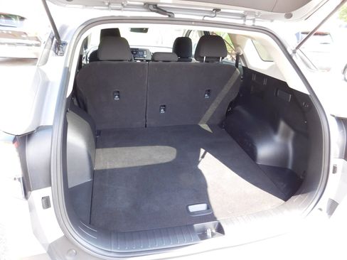 Used 2023 Kia Sportage LX FWD image 8