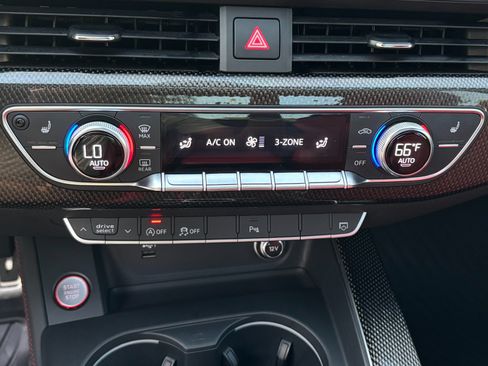 Used 2019 Audi S4 Premium Plus w/ Premium Plus Package AWD/4WD image 30