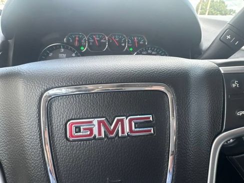 Used 2019 GMC Yukon SLT w/ Open Road Package RWD image 14