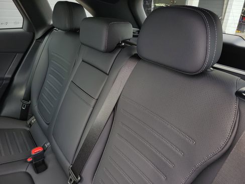 Certified 2026 Mercedes-Benz GLC 300 4MATIC image 13