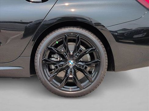 New 2026 BMW 330i xDrive Sedan w/ M Sport Package AWD/4WD image 10