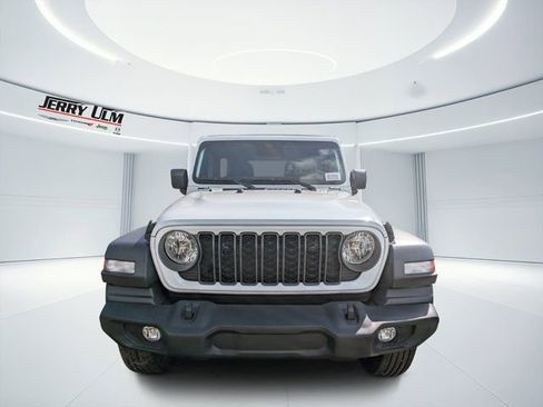 New 2026 Jeep Wrangler Sport S image 7
