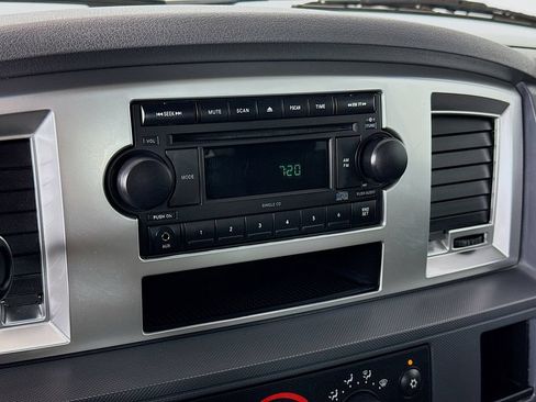 Used 2008 Dodge Ram 2500 Truck SXT w/ Protection Group AWD/4WD image 10
