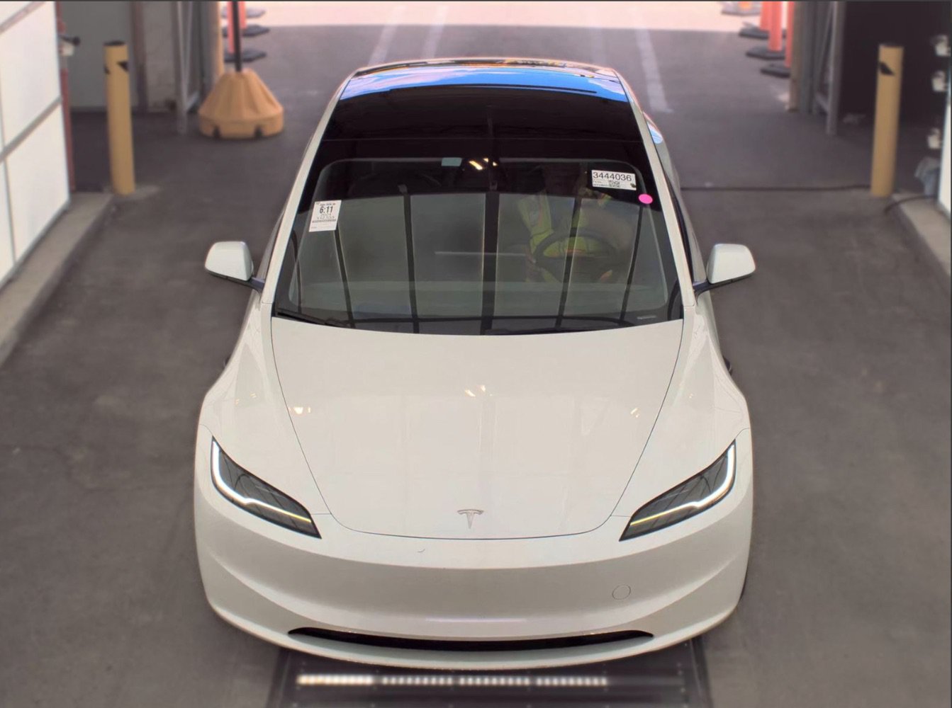 Used 2024 Tesla Model 3 Long Range RWD image 2