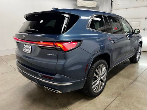 New 2026 Buick Enclave Avenir w/ Super Cruise Package AWD/4WD image 3