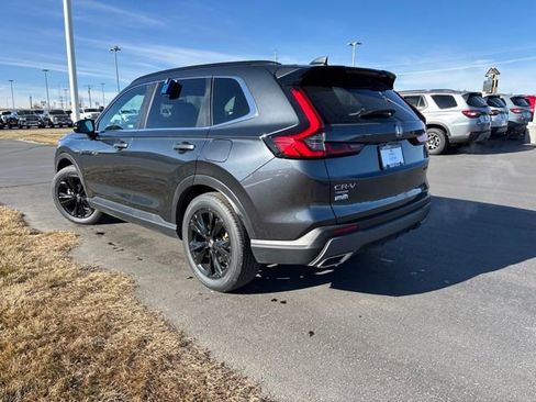 Certified 2023 Honda CR-V Sport Touring image 5