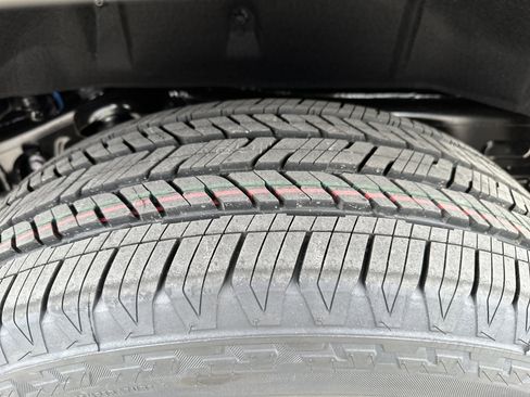 New 2026 Toyota Sequoia Platinum image 28