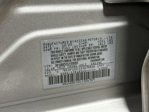 Used 2020 Nissan Sentra SV w/ Trunk Package FWD image 27