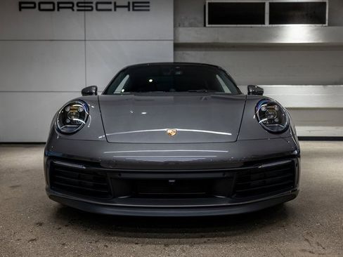 Used 2024 Porsche 911 Carrera S w/ Sport Package image 11