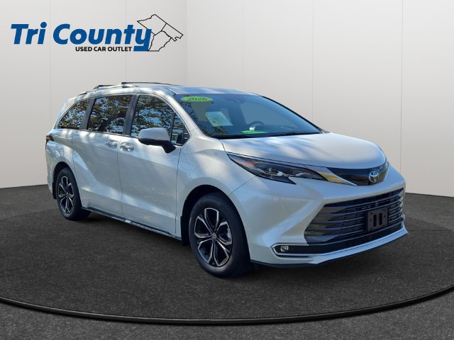 Certified 2026 Toyota Sienna Platinum AWD/4WD image 1