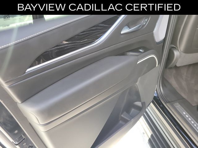 Used 2023 Cadillac Escalade ESV V AWD/4WD image 23