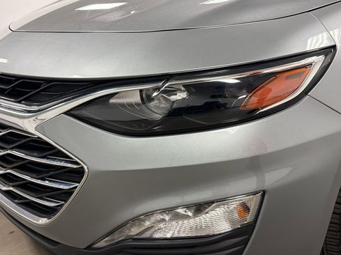 Used 2025 Chevrolet Malibu LT FWD image 10