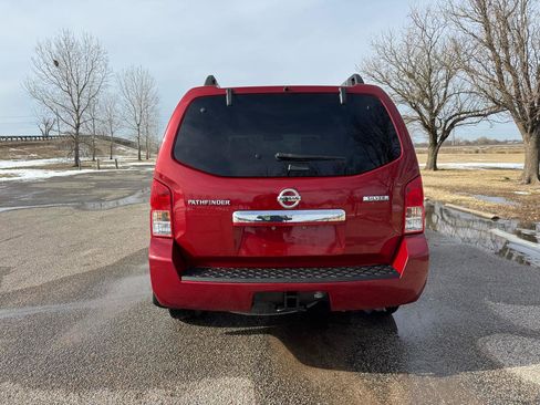 Used 2011 Nissan Pathfinder Silver image 7