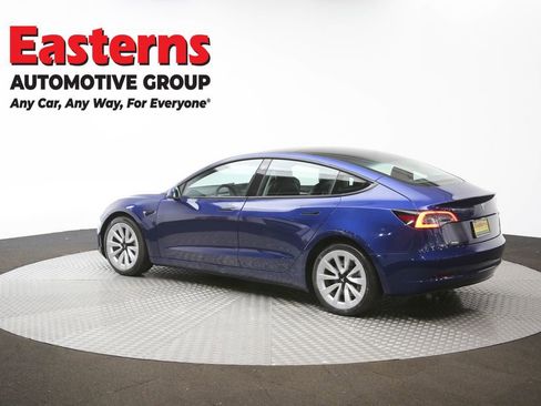 Used 2022 Tesla Model 3 Standard Range image 61