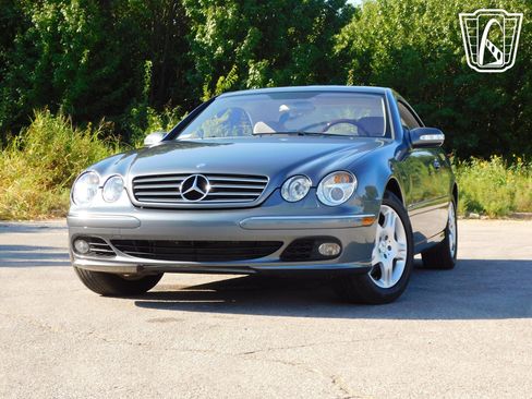 Used 2005 Mercedes-Benz CL 500 image 7