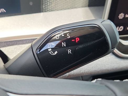 New 2026 Volkswagen Tiguan S AWD/4WD image 13