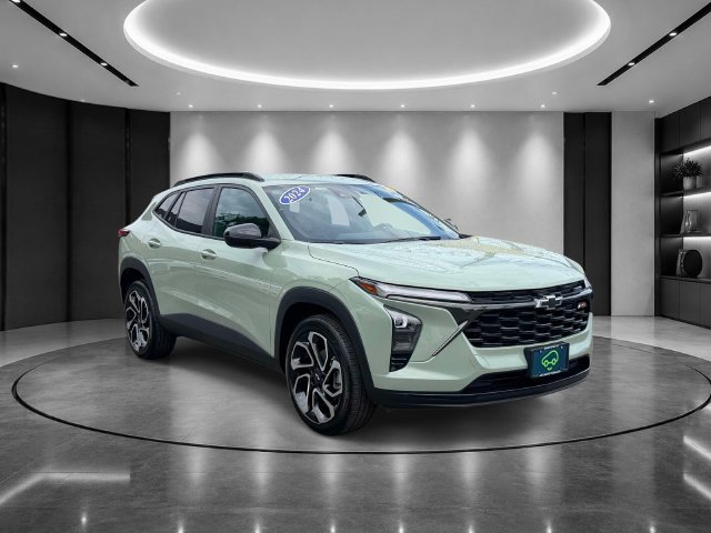 Certified 2024 Chevrolet Trax RS FWD image 4