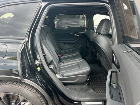 Used 2026 Audi Q7 3.0T Premium Plus w/ Premium Plus Package AWD/4WD image 37