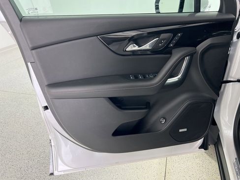 Used 2025 Chevrolet Blazer Premier w/ Driver Confidence II Package image 54