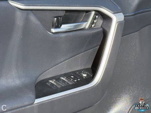 Used 2024 Toyota RAV4 XSE w/ Advanced Technology Package image 16