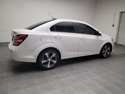 Used 2020 Chevrolet Sonic Premier FWD image 10