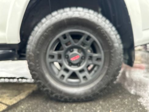 Certified 2024 Toyota 4Runner TRD Pro AWD/4WD image 28