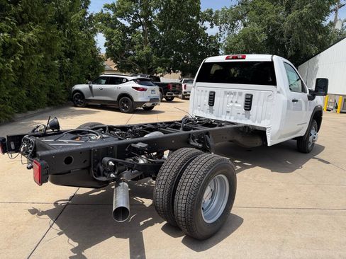 New 2026 GMC Sierra 3500 Pro w/ Convenience Package AWD/4WD image 22