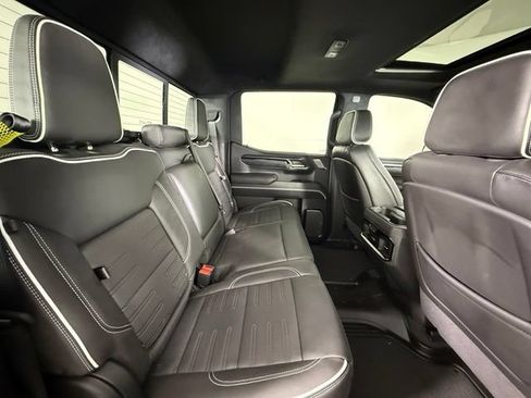 Used 2024 GMC Sierra 1500 AT4X AWD/4WD image 29
