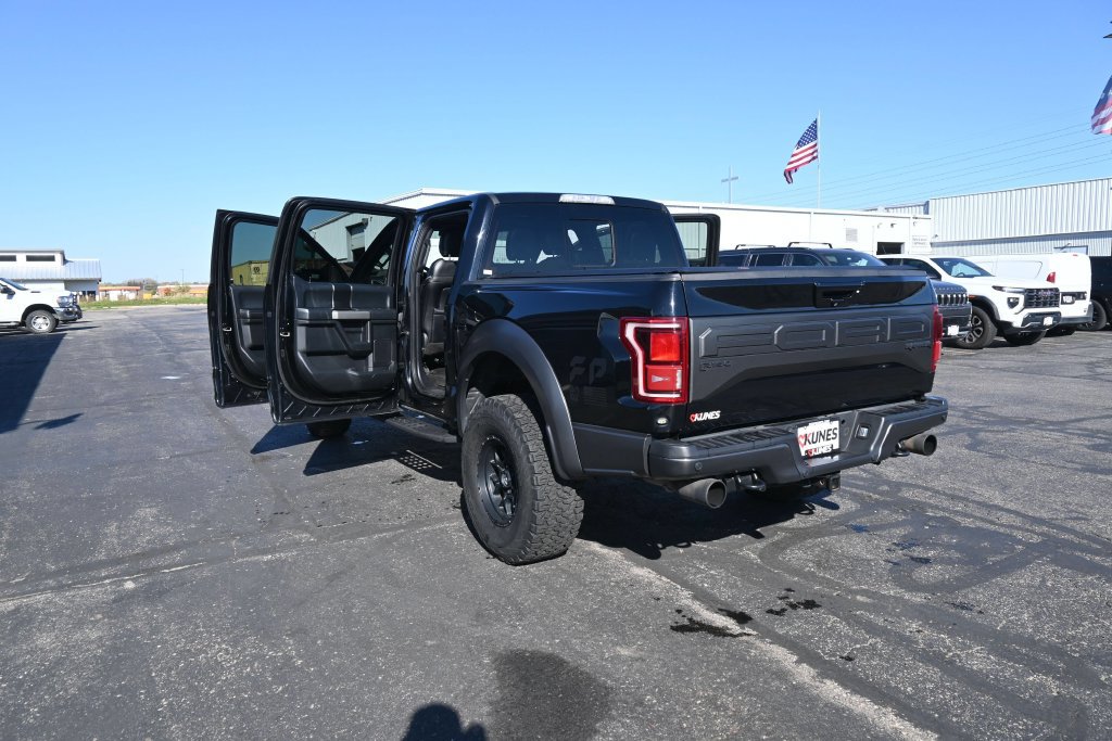 Used 2018 Ford F150 Raptor w/ Equipment Group 802A Luxury AWD/4WD image 55