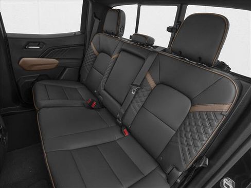 New 2026 GMC Canyon Denali AWD/4WD image 9