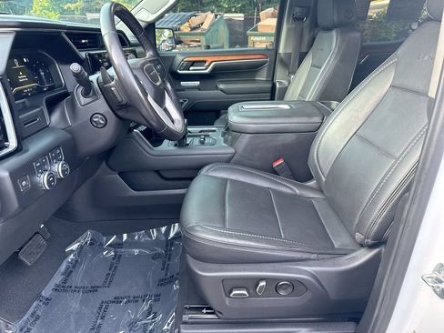Used 2022 GMC Sierra 1500 Denali AWD/4WD image 13