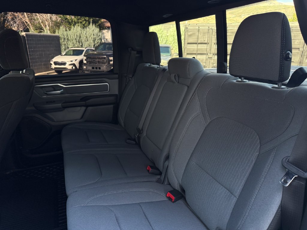 Used 2023 RAM 1500 Big Horn AWD/4WD image 34