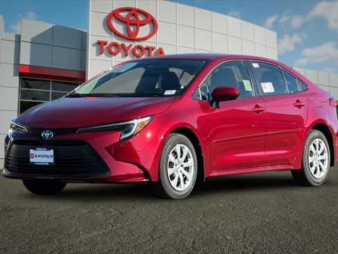 Certified 2026 Toyota Corolla LE image 7