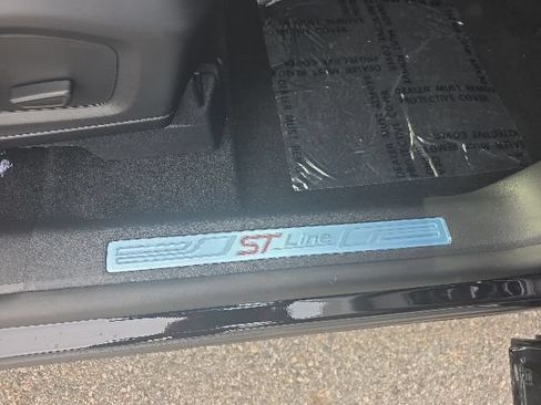 New 2026 Ford Explorer ST-Line w/ ST-Line Street Pack AWD/4WD image 33