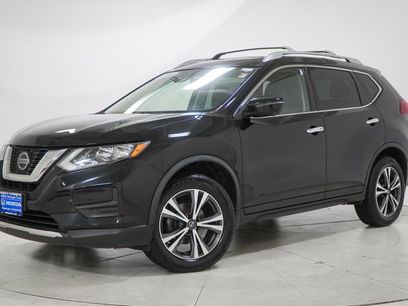 Used 2019 Nissan Rogue SV w/ Sun & Sound Touring Package