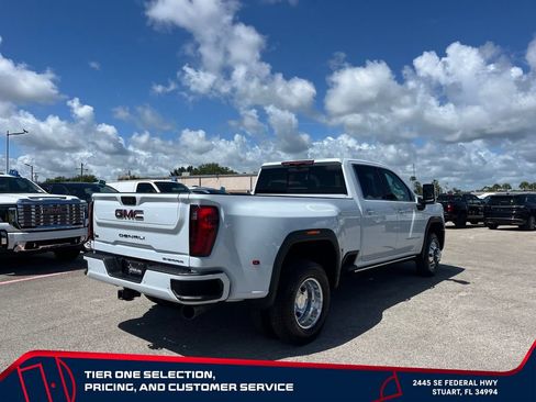 New 2026 GMC Sierra 3500 Denali w/ Denali Reserve Package AWD/4WD image 7