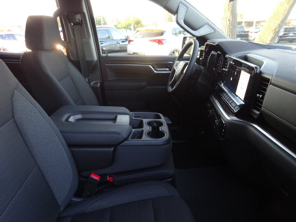 New 2026 Chevrolet Silverado 1500 RST AWD/4WD image 16