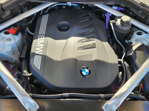 Used 2024 BMW X5 sDrive40i w/ Parking Assistance Package image 31