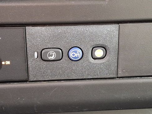 Used 2023 Chevrolet Express 3500 LS image 20