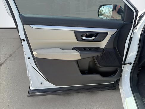 Used 2021 Honda CR-V LX image 21