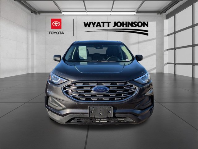 Used 2020 Ford Edge SE FWD image 2
