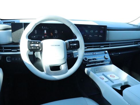 New 2026 Hyundai Santa Fe SE FWD image 10