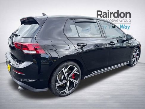 Used 2025 Volkswagen GTI SE image 9