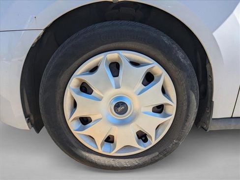 Used 2015 Ford Transit Connect XLT image 19