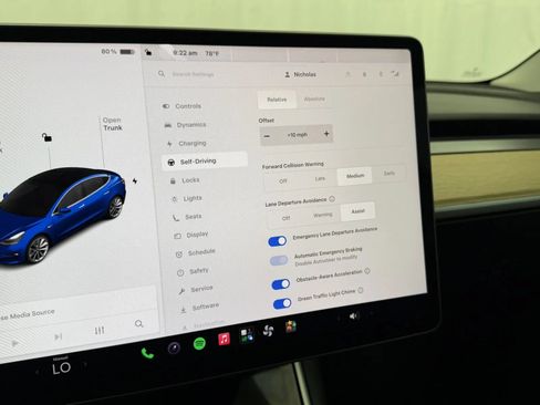 Used 2018 Tesla Model 3 Long Range AWD/4WD image 18