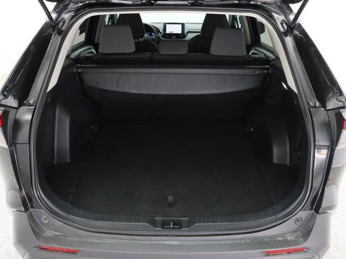 Certified 2025 Toyota RAV4 XLE image 32