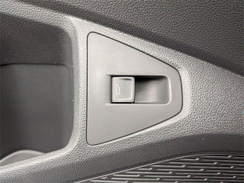 New 2026 Volkswagen Jetta SE image 23